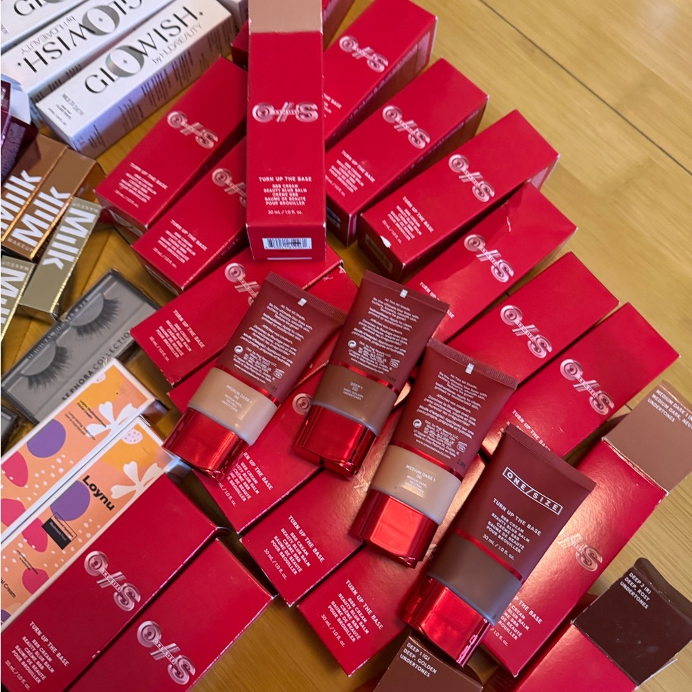 Seller 125 pieces lot premium lot Lancôme Huda one size milk Sephora ulta $3750 - Picture 11 of 13